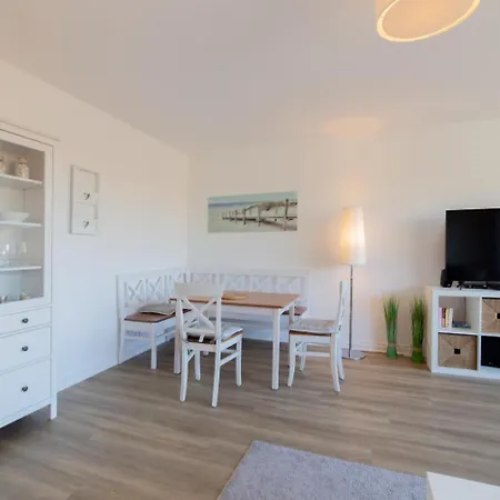 Ferienwohung Seegras アパート シャルボイツ